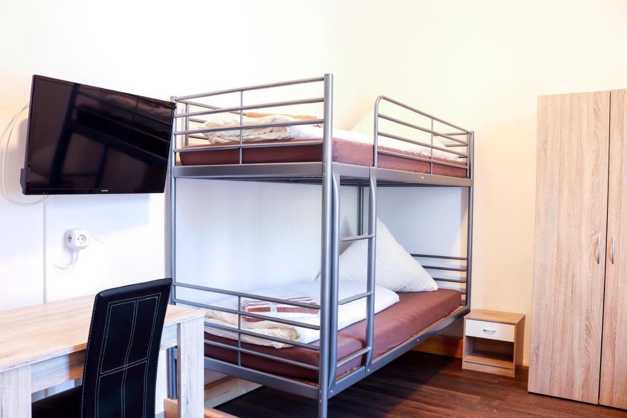 Fmm Hostel Memmingerberg Eksteriør bilde
